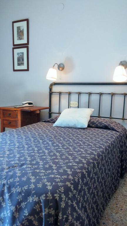 Hotel Casa Peix Serraduy Værelse billede